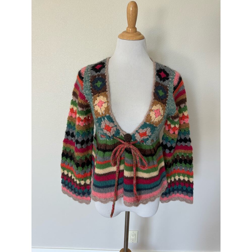 RELAiS Knit Multicolor Sweater Size M